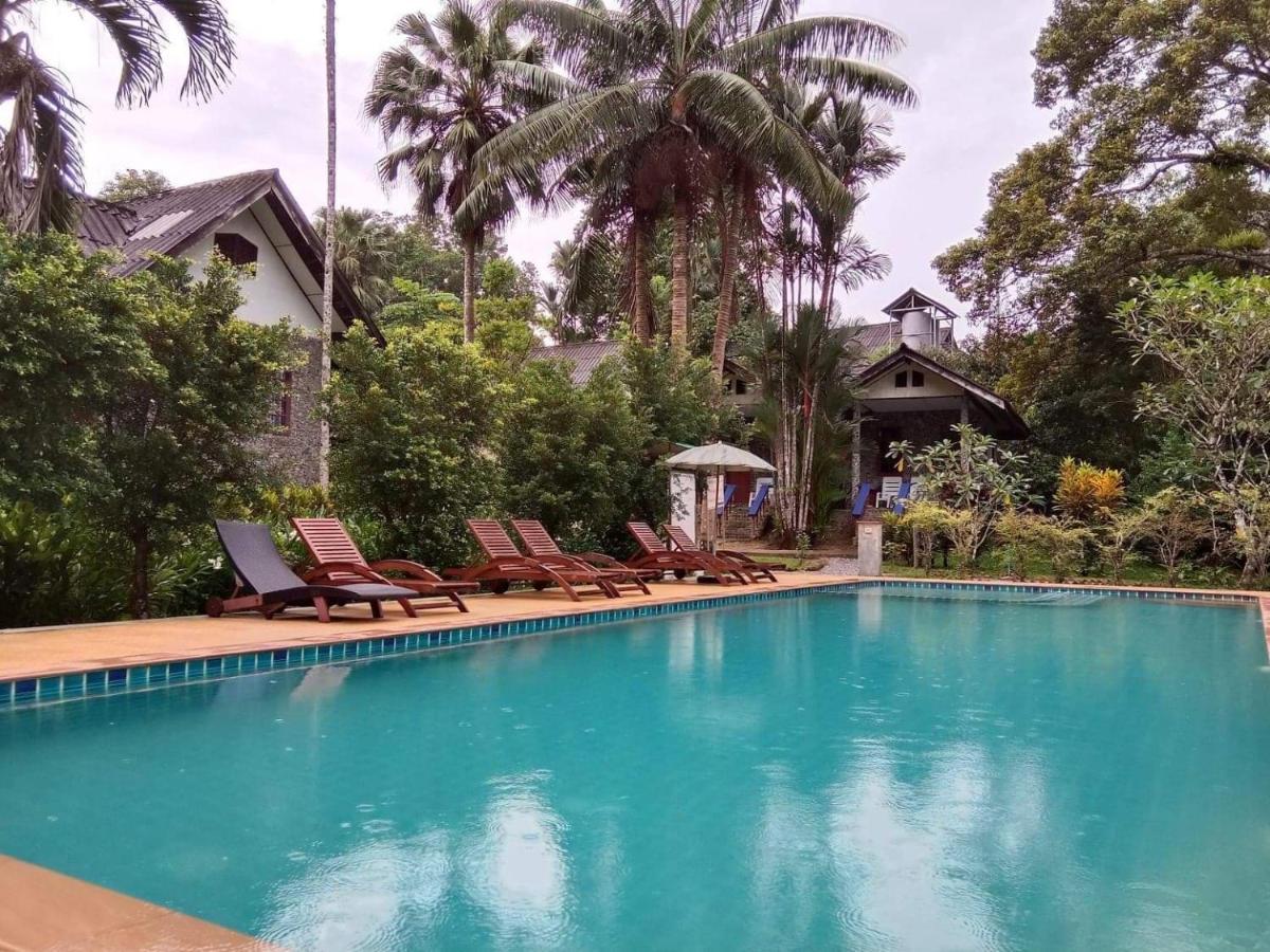 Tree Tops River Huts Khao Sok National Park Exterior photo